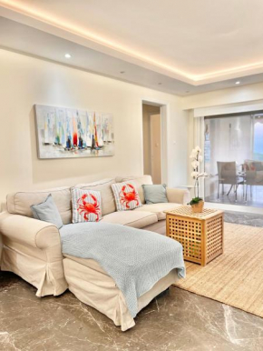 Vouliagmeni Sea and Sun Apartment